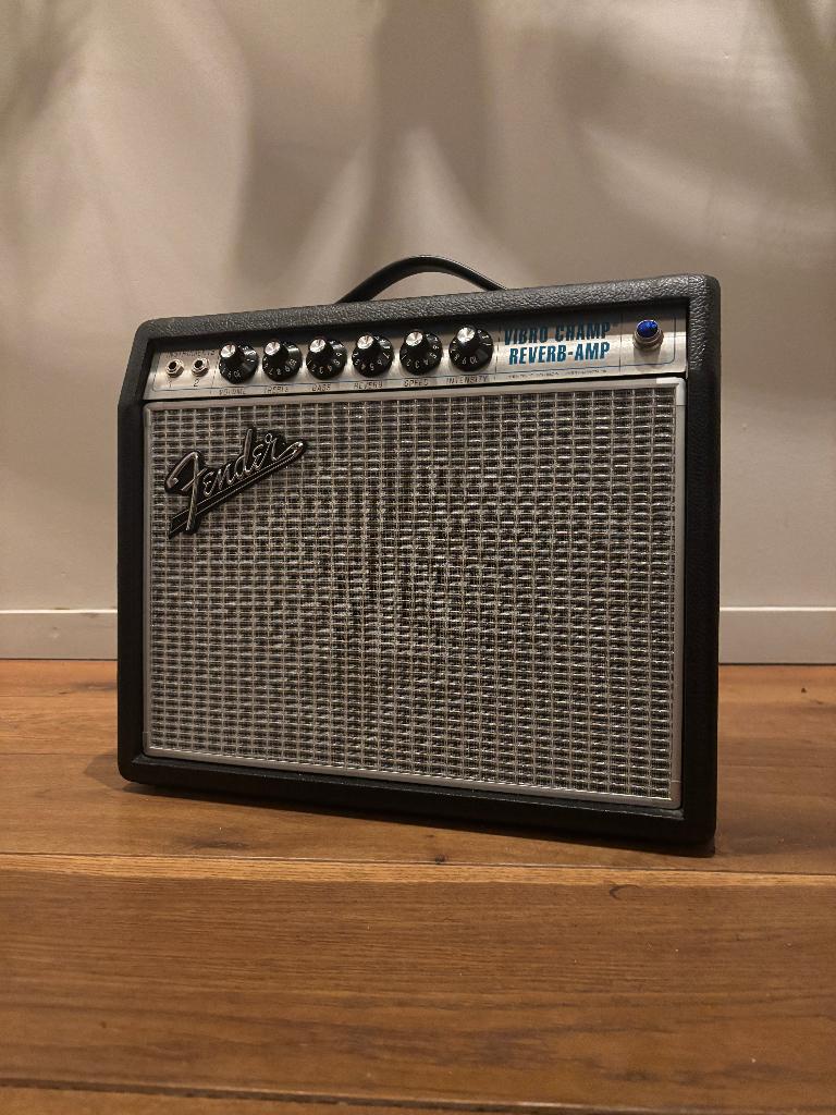 Fender '68 Custom Vibro Champ Reverb, Muziek en Instrumenten, Versterkers | Bas en Gitaar, Ophalen, Zo goed als nieuw, Gitaar