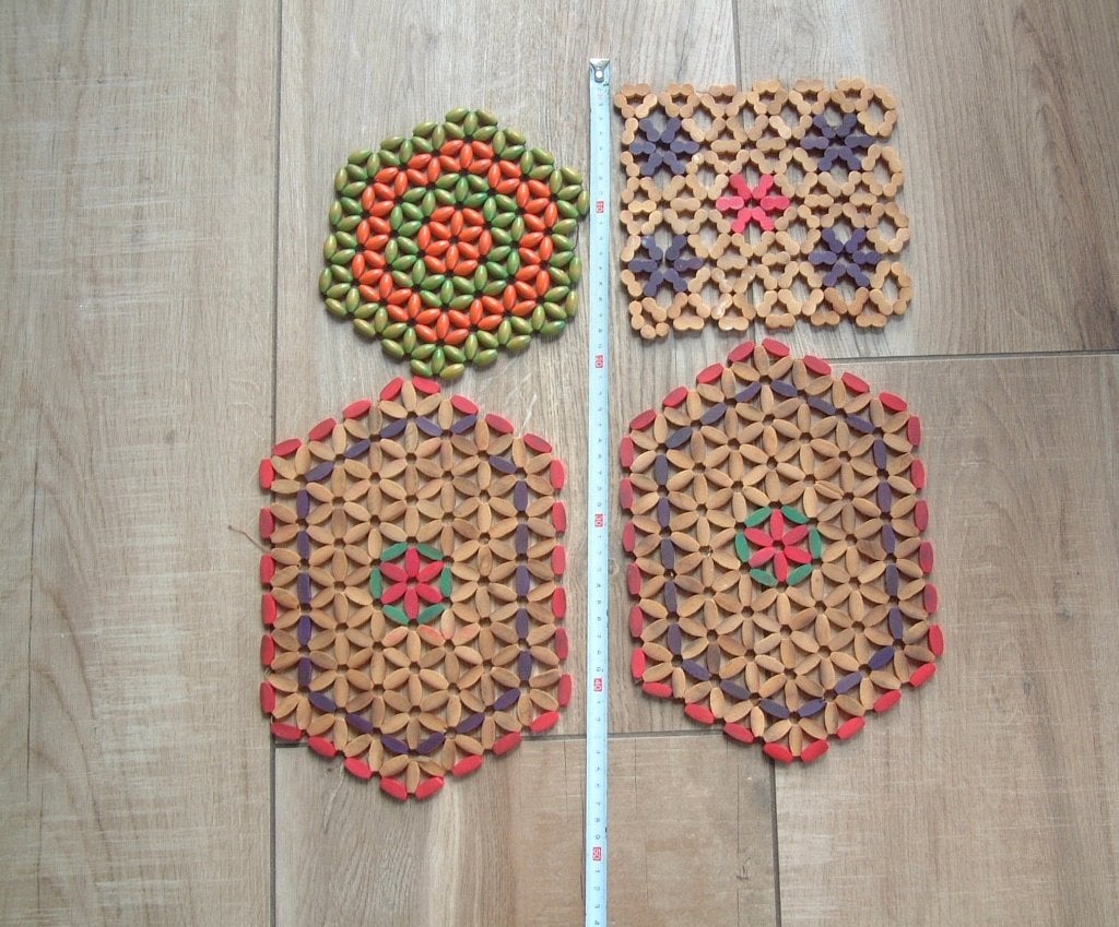 4 oude retro onderzetters, Ophalen of Verzenden, Gebruikt, Hout
