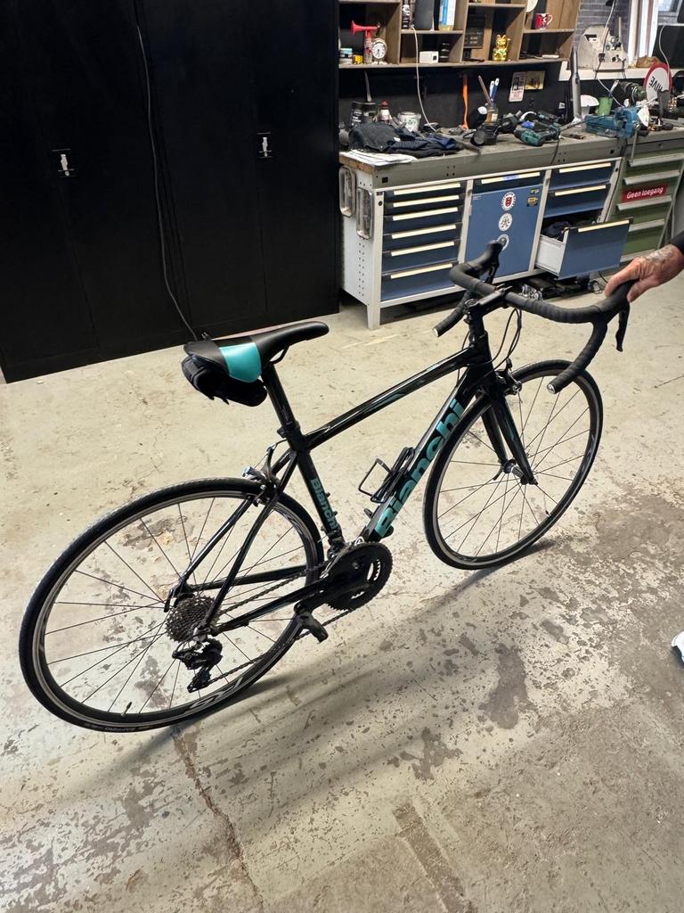 Bianchi Via Nirone 7 – Shimano 105 – maat 47 – nieuwstaat, Fietsen en Brommers, 28 inch, Velgrem, Aluminium, Minder dan 49 cm