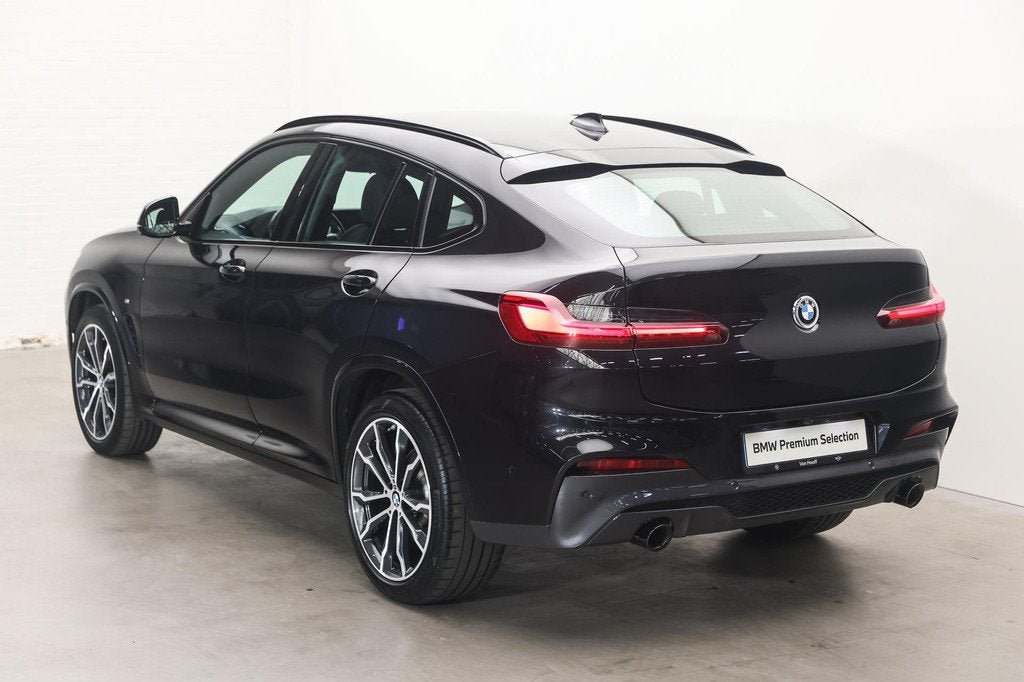 BMW X4 xDrive20i M Sport Automaat / Sportstoelen / M Sporton, Auto's, BMW, 1998 cc, 15 km/l, Gebruikt, 4 cilinders