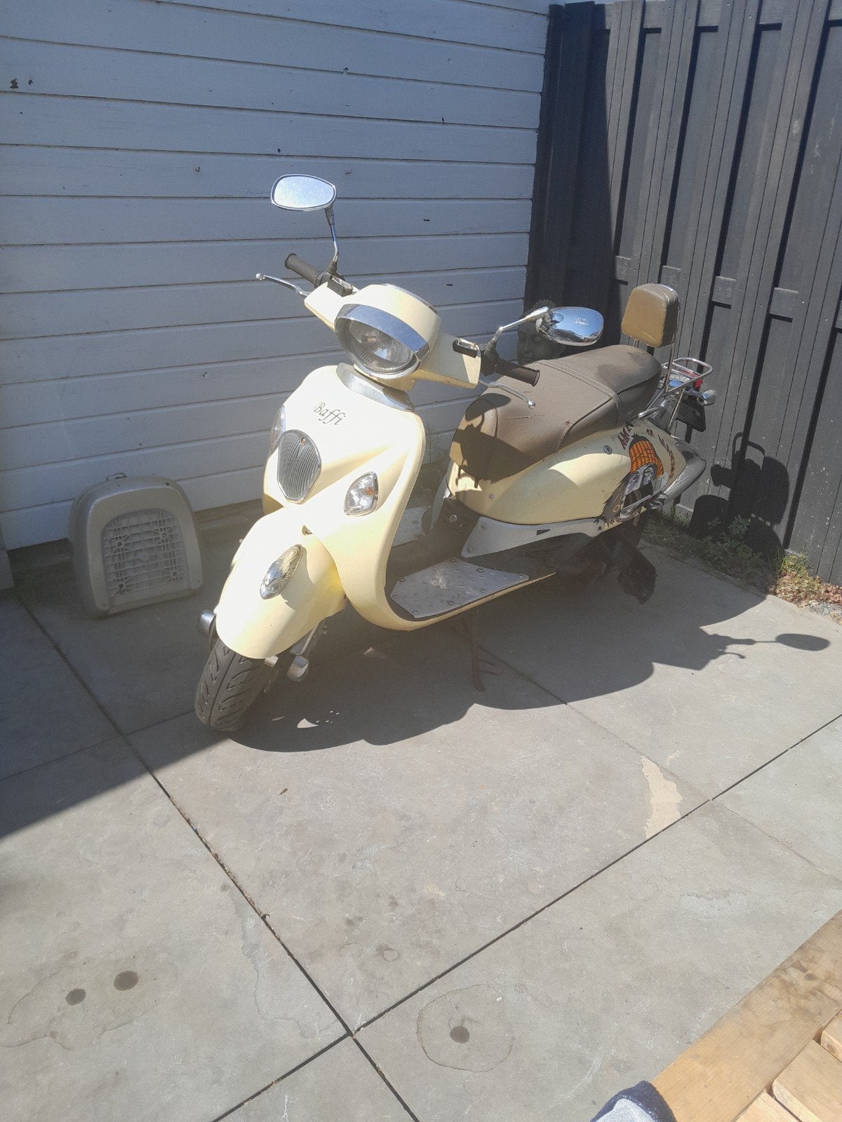 Baffi 50cc Scooter met Koffer - Loop of Sloop, Ophalen