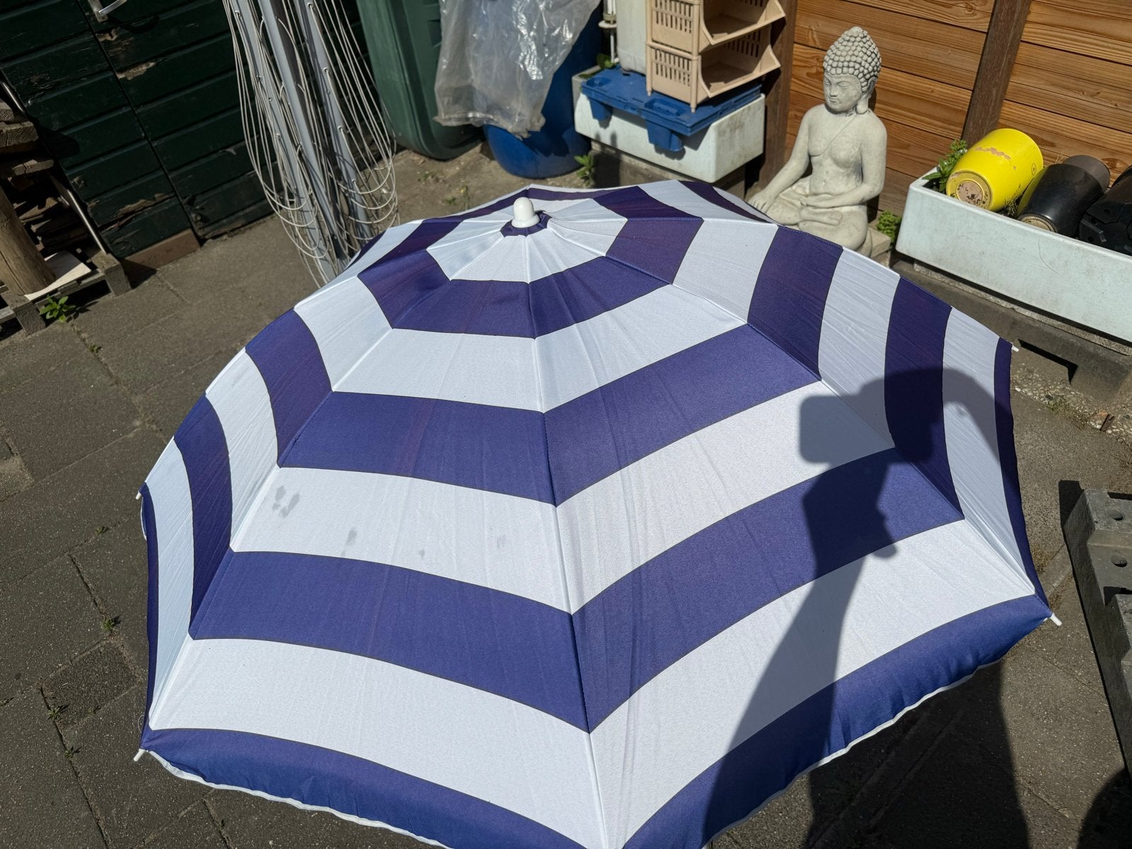 Compacte strandparasol voor hond, boot of op reis, Ophalen of Verzenden, Gebruikt, 1 tot 2 meter, Strandparasol