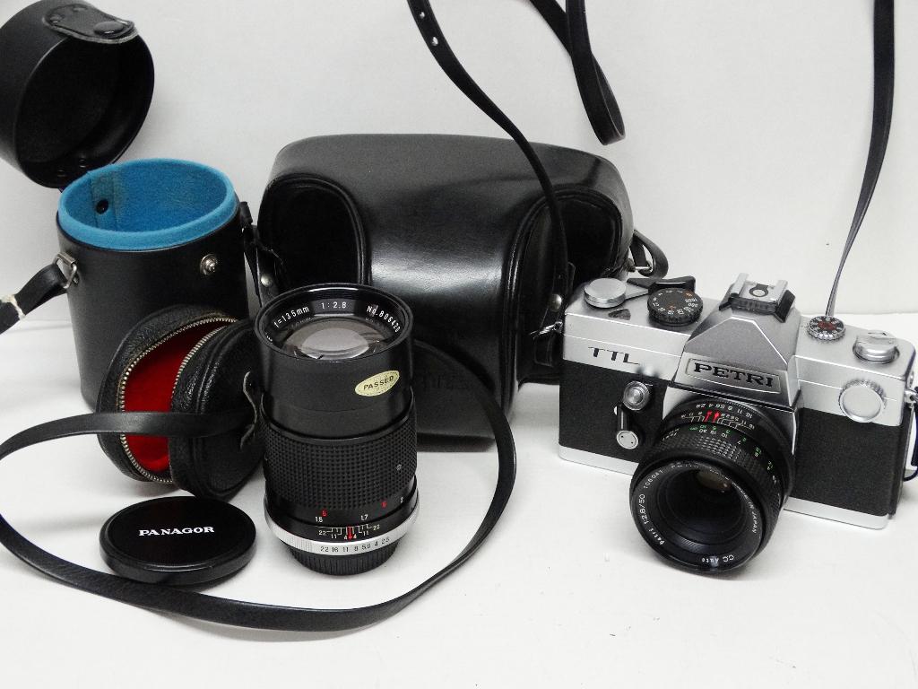 Petri TTL vintage analoge spiegelreflex camera + lenzen, Ophalen of Verzenden, Zo goed als nieuw, Spiegelreflex, Overige Merken