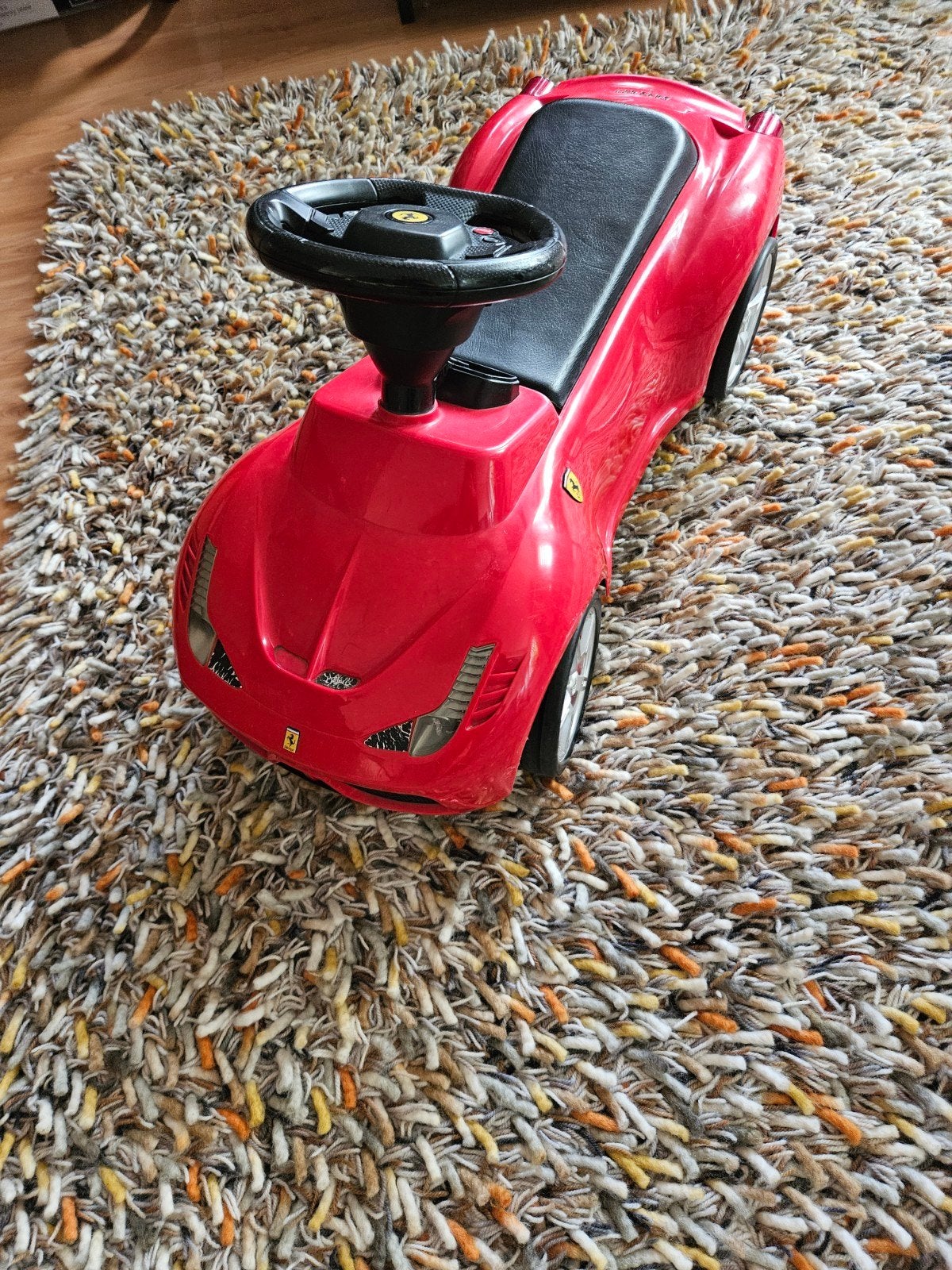 Ferrari loopauto voor kinderen - Gebruikt, Kinderen en Baby's, Speelgoed | Speelgoedvoertuigen, Ophalen of Verzenden, Gebruikt