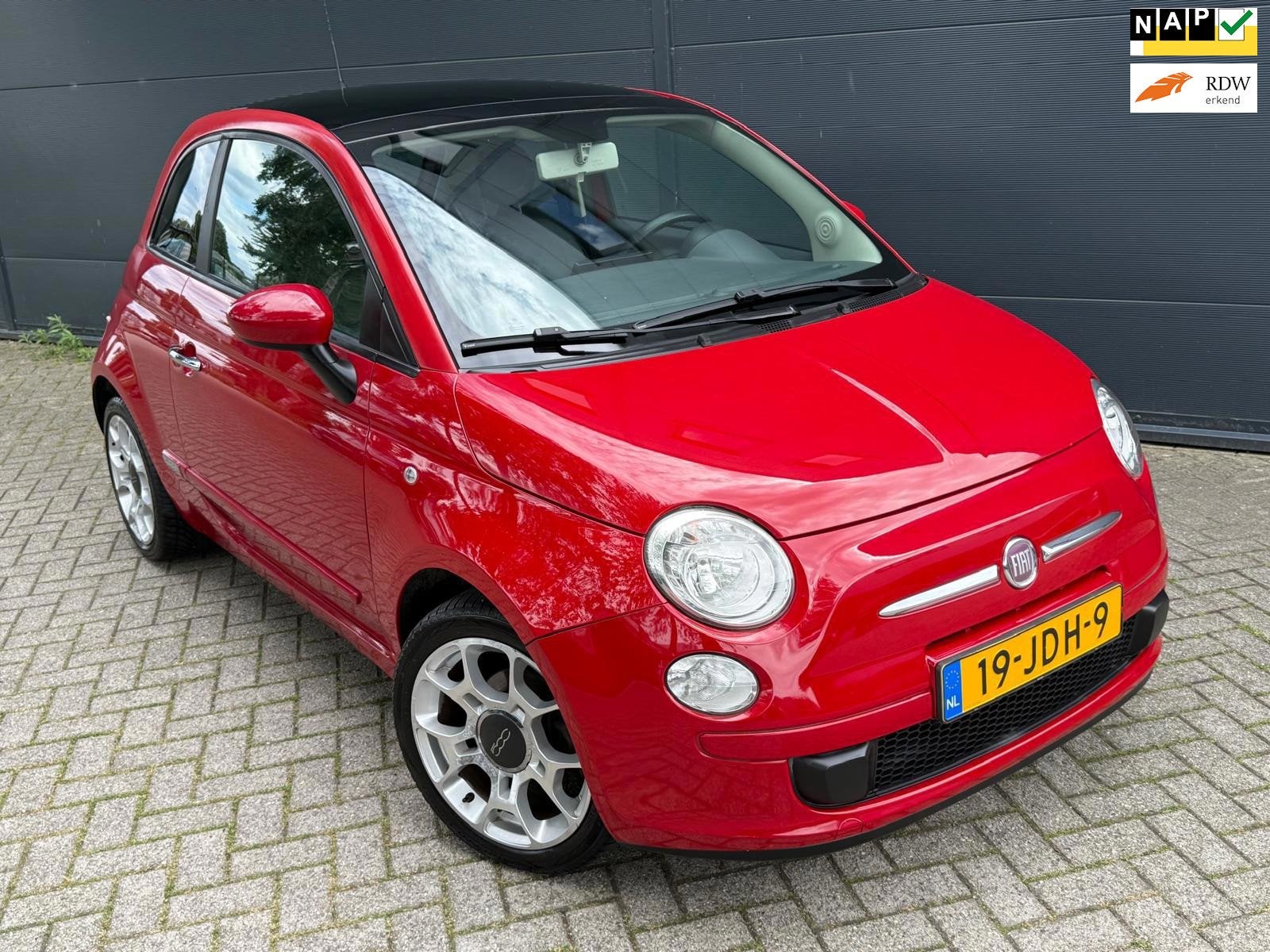 Fiat 500 1.2 Sport/Automaat/Carplay/panorama/camera/Airco, Auto's, Fiat, Euro 5, Gebruikt, 1242 cc, 4 cilinders