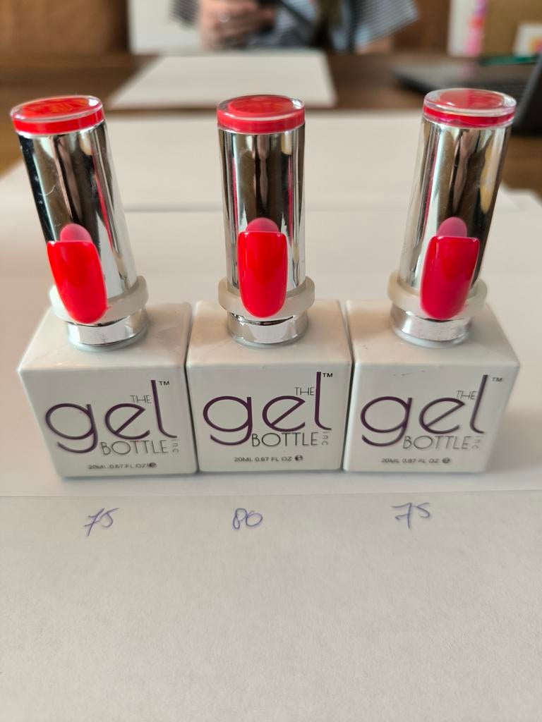 The gelbottle gellak, Sieraden, Tassen en Uiterlijk, Uiterlijk | Cosmetica en Make-up, Nieuw, Handen en Nagels, Ophalen of Verzenden