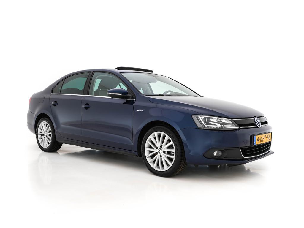 Volkswagen Jetta 1.4 TSI Hybrid Highline Executive-Pack Aut., Stof, Gebruikt, 4 cilinders, Blauw