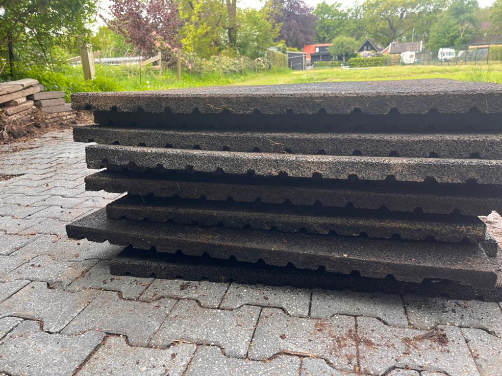 11 x stalmatten vochtdoorlatend (1x1), Ophalen, Gebruikt, Overige typen, Rubber