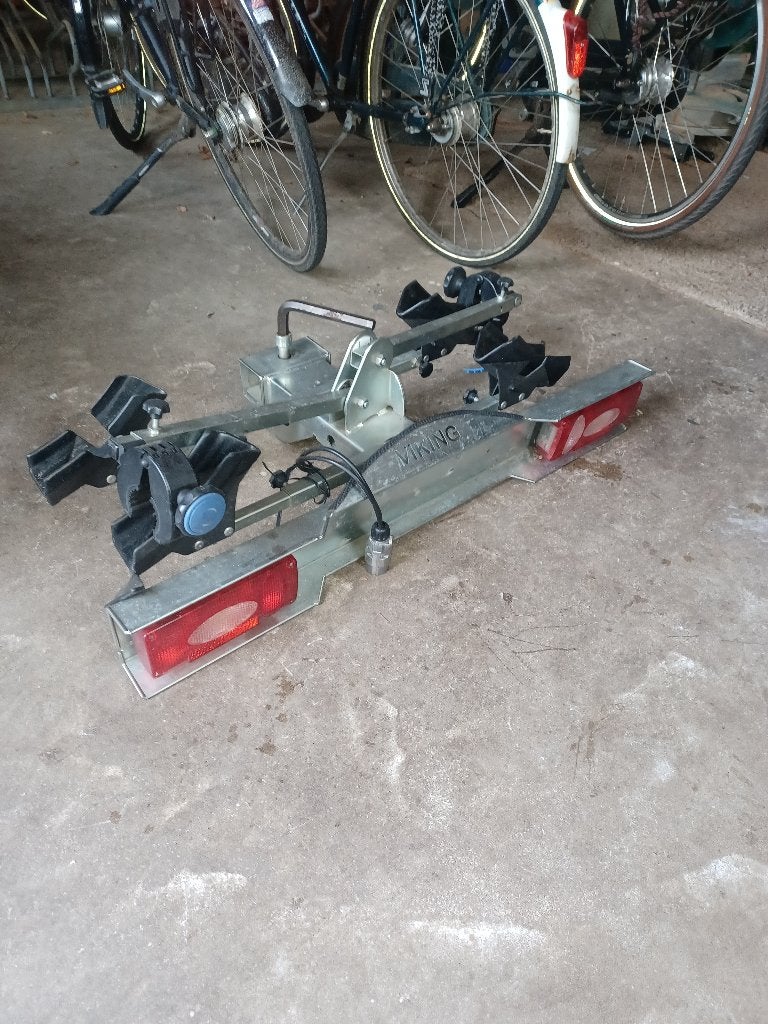 Fietsendrager Viking, Ophalen, 2 fietsen, Zo goed als nieuw, Trekhaakdrager