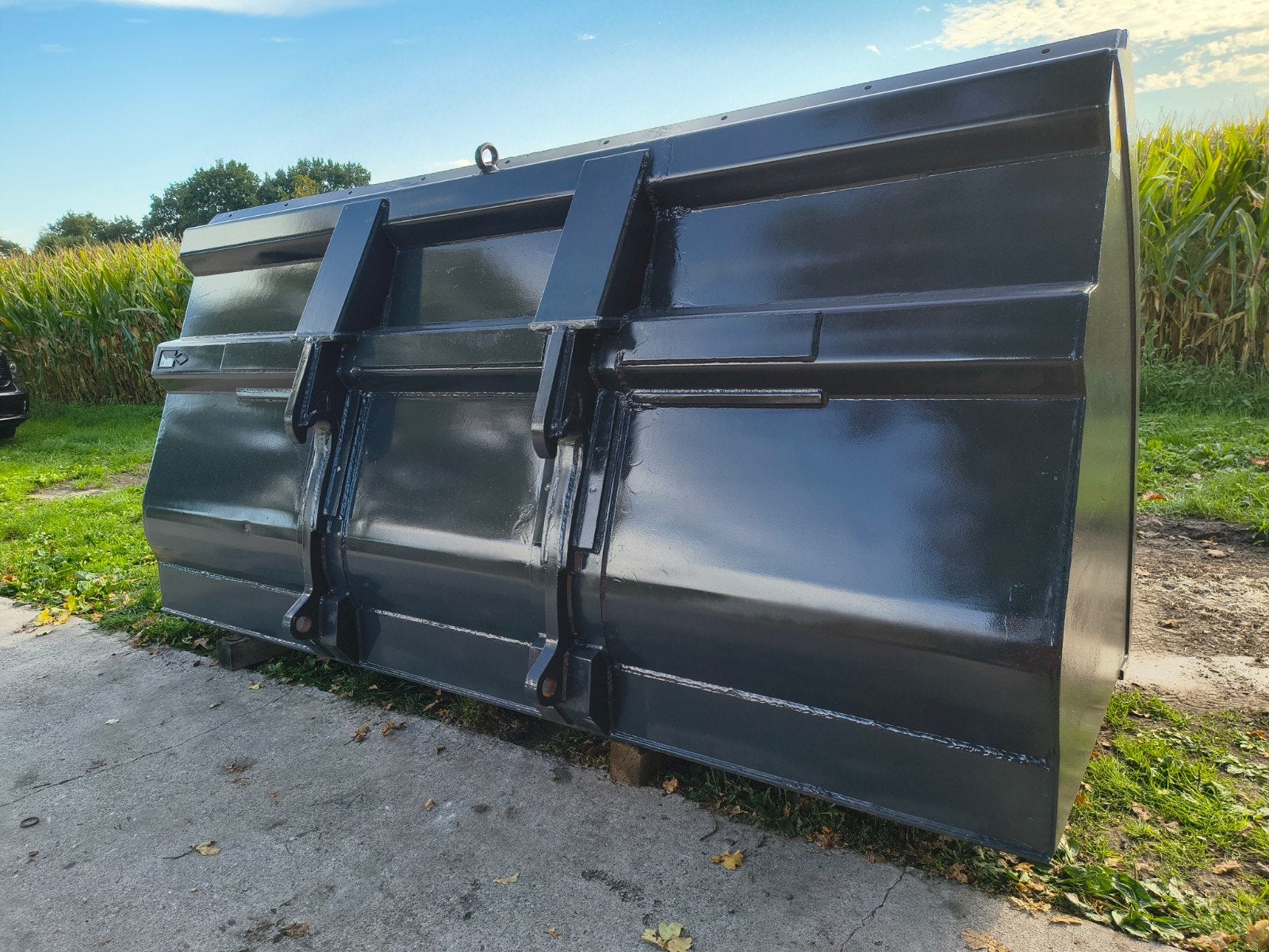 schepbak volumebak Hekamp 4m³ Volvo, Ophalen