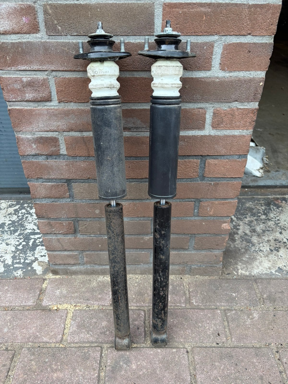 e46 schokdempers 316i 318i 320i 323i 325i 328i 330i 320d, Auto-onderdelen, Ophalen, Gebruikt, BMW