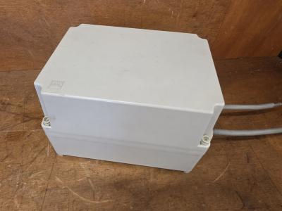 Spanningsbewakingsrelais 5 / 50 volt, Niet ingevuld, Gebruikt, Niet ingevuld, Niet ingevuld