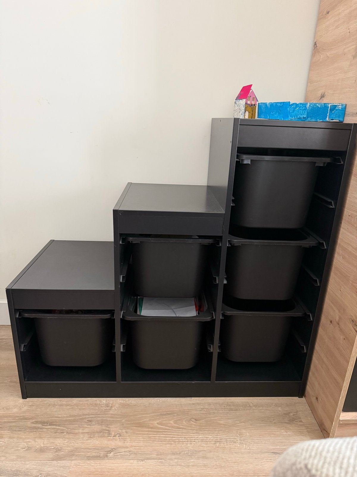 Ikea Trofast Kast met Opbergbakken - Zwart, Kinderen en Baby's, Ophalen, Gebruikt, Kast, 100 cm of meer