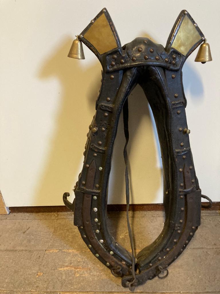 Antiek paardentuig / Paardengareel / Haam - 20 euro, Dieren en Toebehoren, Paarden en Pony's | Hoofdstellen en Tuigage, Ophalen of Verzenden