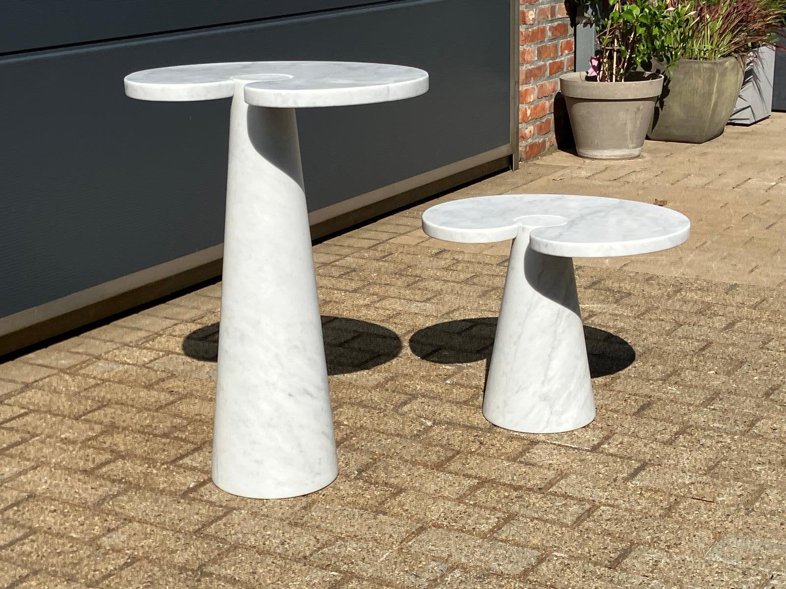 2x Eros side table Angelo Mangiarotti Carrara marmer, Huis en Inrichting, Tafels | Bijzettafels, Ophalen of Verzenden, Rechthoekig