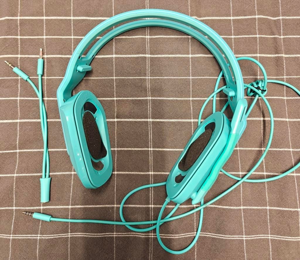 Logitech G335 Headset, Ophalen of Verzenden