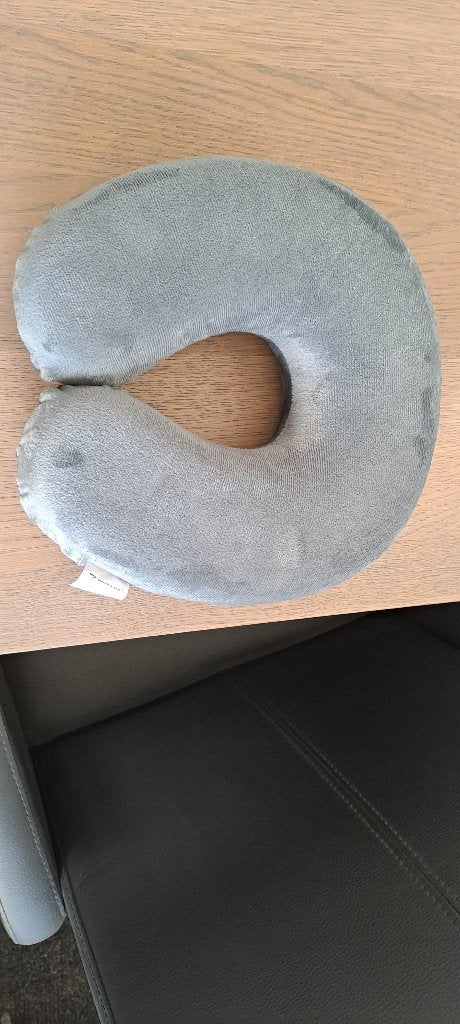 Nieuw Grijs Nekkussen - Ideaal voor Reizen, Ophalen, Nieuw
