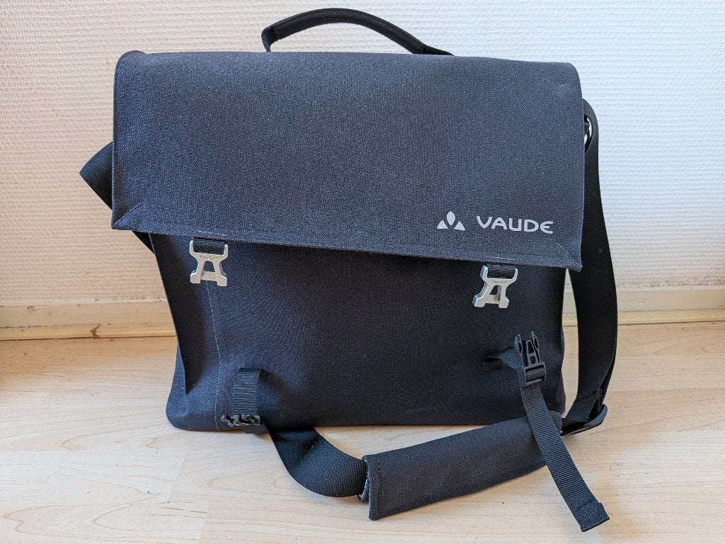 VAUDE Fietsenzak Schoudertas met laptopvak, Ophalen of Verzenden, Zo goed als nieuw, Zwart, Overige merken