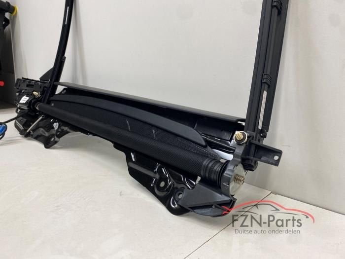 Foto 4 van Mercedes-Benz W223 S-Klasse Zonwering Zonnescherm Links-acht