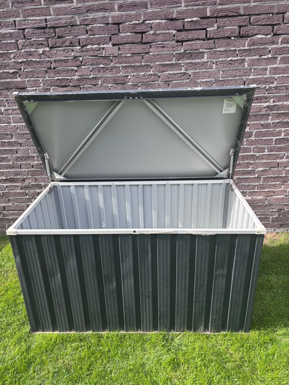 Metalen kussenbox, Ophalen, Zo goed als nieuw, Metaal, Overige typen