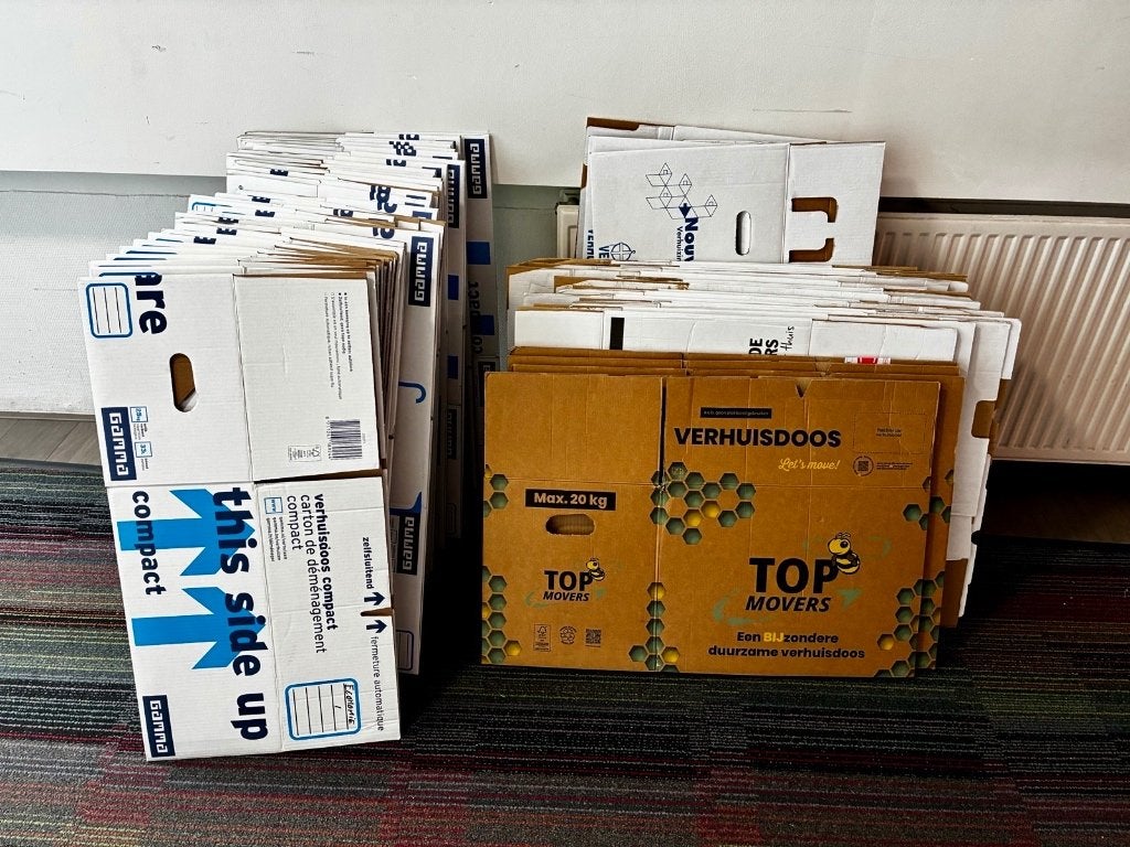 Verhuisdozen, Ophalen, Opvouwbaar, Minder dan 35 cm, Minder dan 50 cm