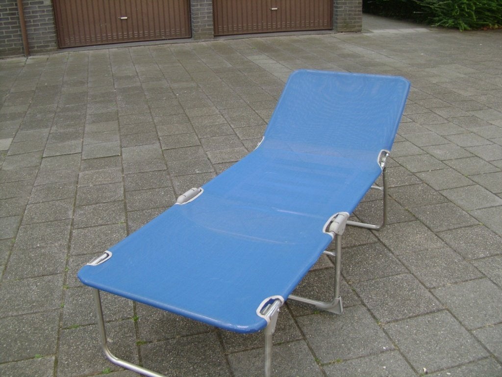 zonnen ligbed, Tuin en Terras, Ophalen, Zo goed als nieuw, Rvs, Inklapbaar
