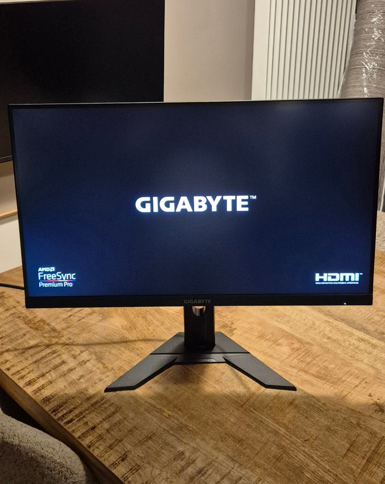 Gigabyte M28U 28" 4K 144Hz IPS Gaming Monitor, Gebruikt, IPS, Gigabyte, 101 t/m 150 Hz