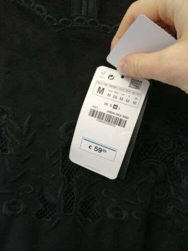 Zara zwart suedine jurk met broderie, nieuw! mt M nr 33820, Maat 38/40 (M), ., Nieuw, Ophalen of Verzenden