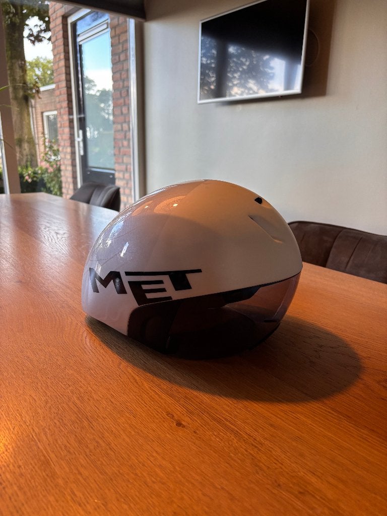 MET Codatronca Aero Fietshelm Wit, Ophalen, L, Heer of Dame, MET