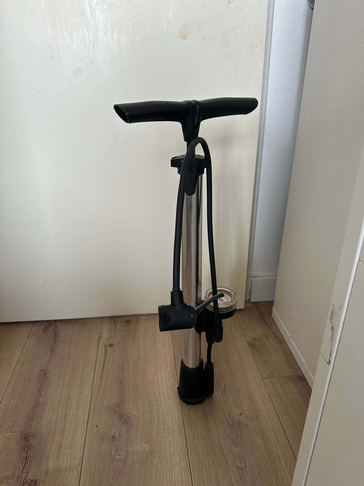 Pomp, Ophalen of Verzenden, Zo goed als nieuw