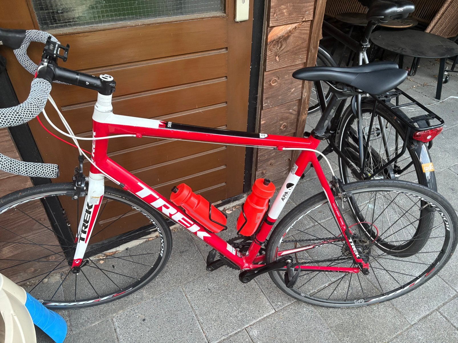Trek 2.3 racefiets met accesoires, Zo goed als nieuw, 61 tot 65 cm, Meer dan 20 versnellingen, Ophalen
