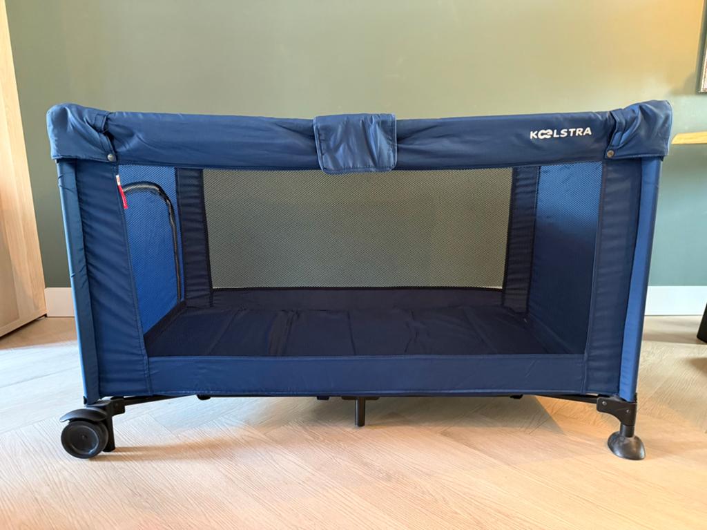 Koelstra Campingbedje - Stevig, Compact met Matras & Dekbed, Ophalen of Verzenden, Gebruikt, Reisbedje