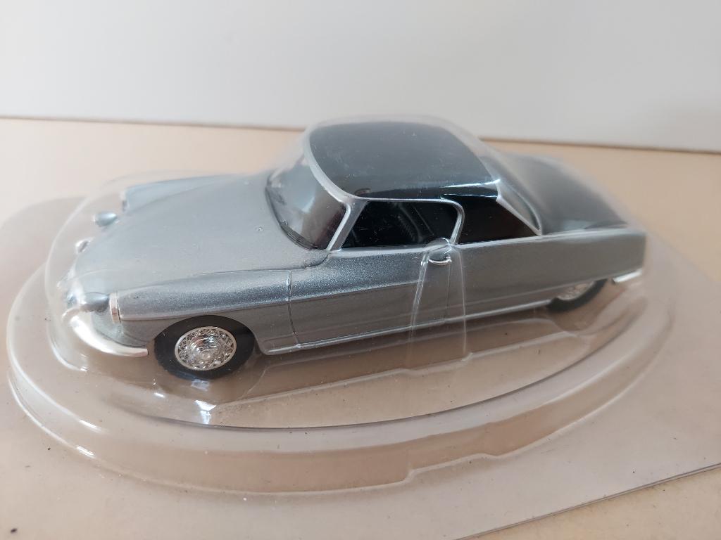 Citroen DS Coupe 1/43 editions Hachette Norev, Verzenden, Nieuw, Auto, Norev