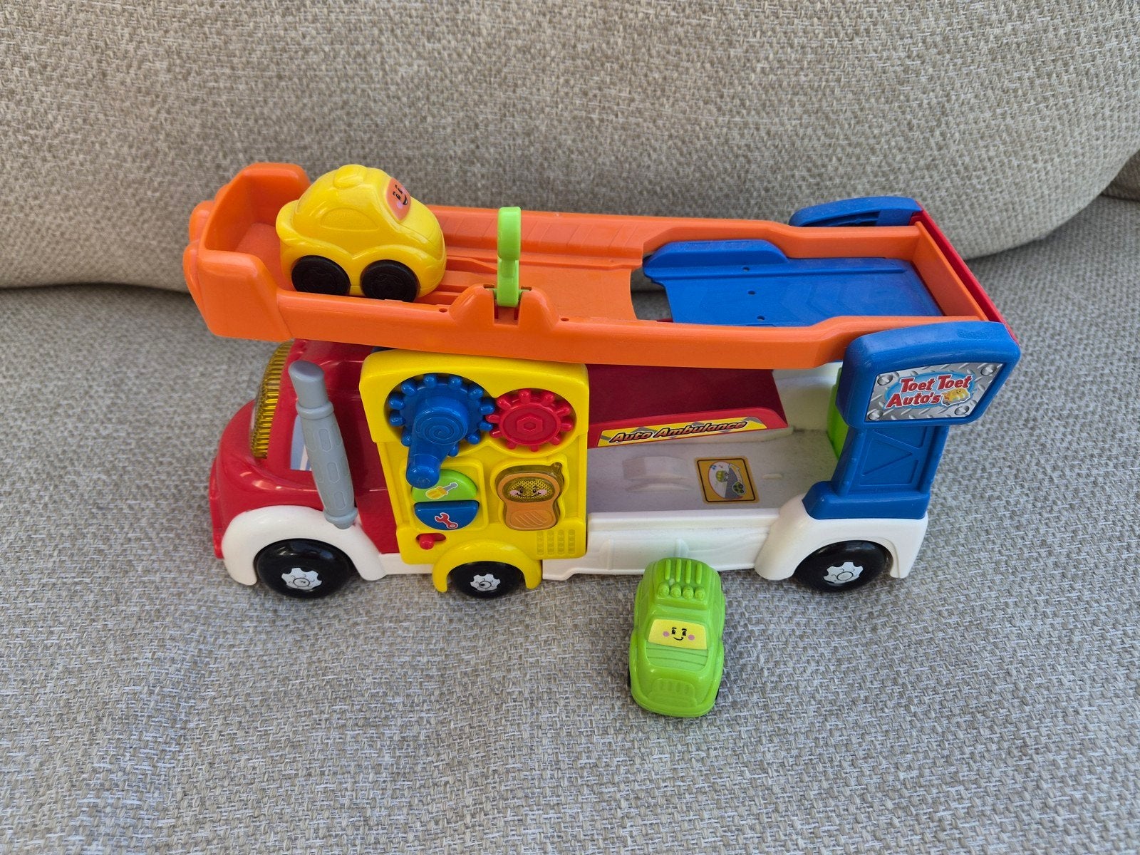 VTech Toet Toet Auto's Auto Ambulance met auto's, Ophalen of Verzenden, 2 tot 4 jaar