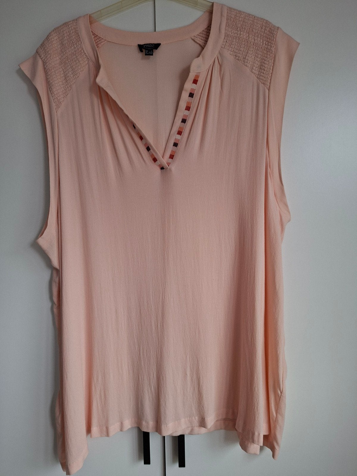 Yesta mouwloze Blouse maat 54/56, Kleding | Dames, Grote Maten, Blouse of Tuniek, Ophalen of Verzenden, Roze, Nieuw