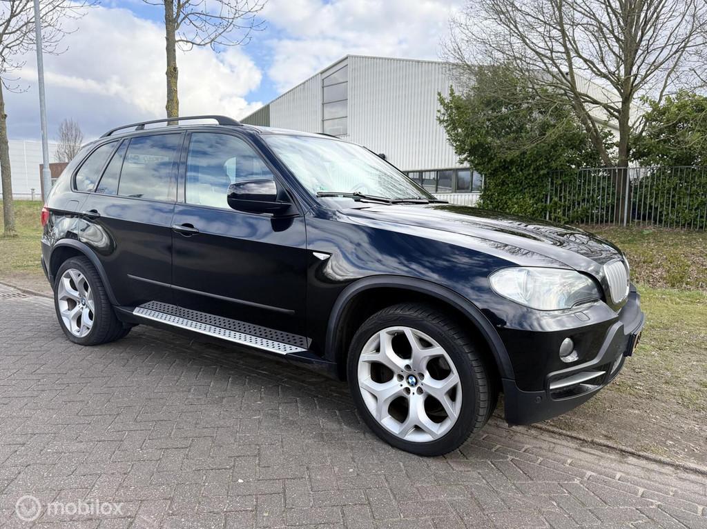 BMW X5 xDrive48i, Auto's, BMW, Gebruikt, 138 €/maand, Zwart, Bedrijf