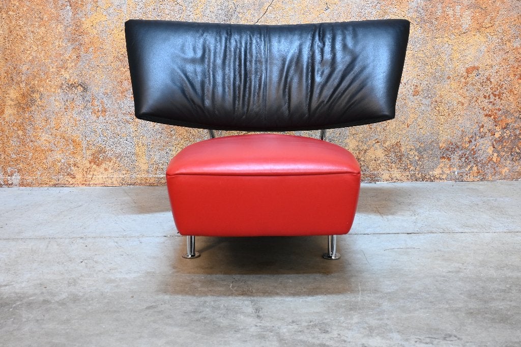 IZG staat 1 Leolux Akka design bankje / chaise longue, Huis en Inrichting, Leolux, Minder dan 75 cm, Ophalen of Verzenden, Zo goed als nieuw