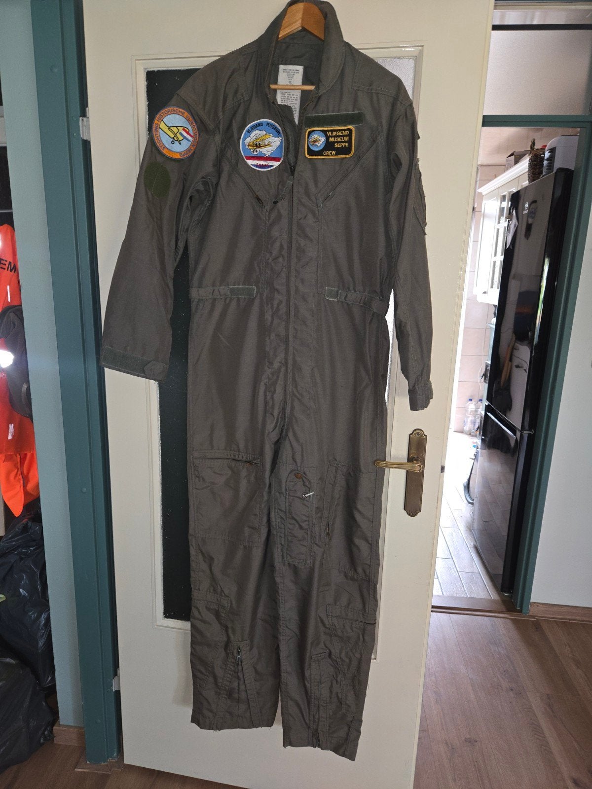 Originele Pilotenoverall Vliegend Museum Seppe Crew, Verzamelen, Ophalen of Verzenden, Luchtmacht, Nederland, Embleem of Badge