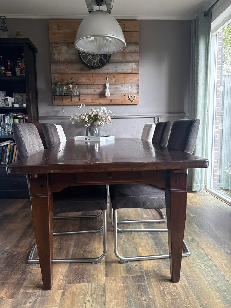 Robuuste houten eettafel met 6 stoelen, Huis en Inrichting, Tafels | Eettafels, Ophalen, Gebruikt, 200 cm of meer, 50 tot 100 cm