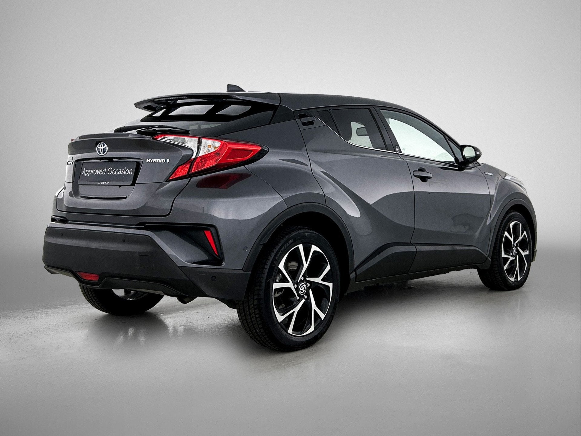 Toyota C-HR 1.8 Hybrid Dynamic (bj 2019, automaat), Auto's, Stof, Euro 6, 4 cilinders, 122 pk