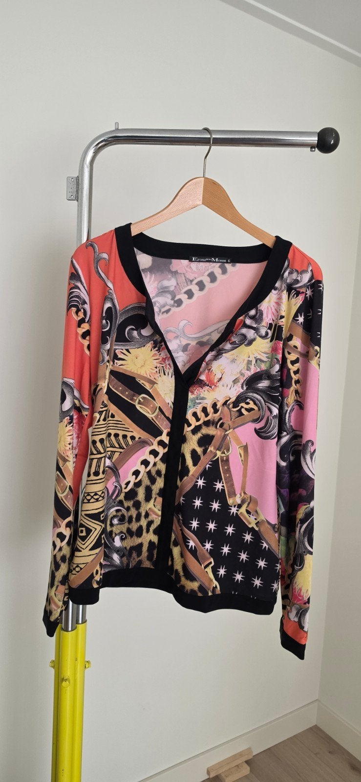 Kleurrijk shirt met lange mouwen van Etoile du Monde, Etoile du Monde, Maat 42/44 (L), Ophalen of Verzenden, Zo goed als nieuw