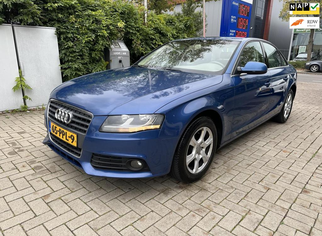 Audi A4 Limousine 1.8 TFSI Pro Line Business prachtige auto, Euro 5, Gebruikt, 4 cilinders, Blauw