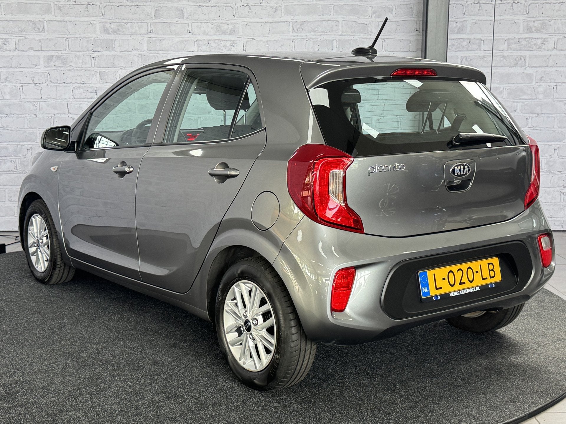 Kia Picanto 1.0 DPi ComfortLine Airco Cruise LM Velgen Bluet, Auto's, Voorwielaandrijving, Stof, Gebruikt, 4 stoelen