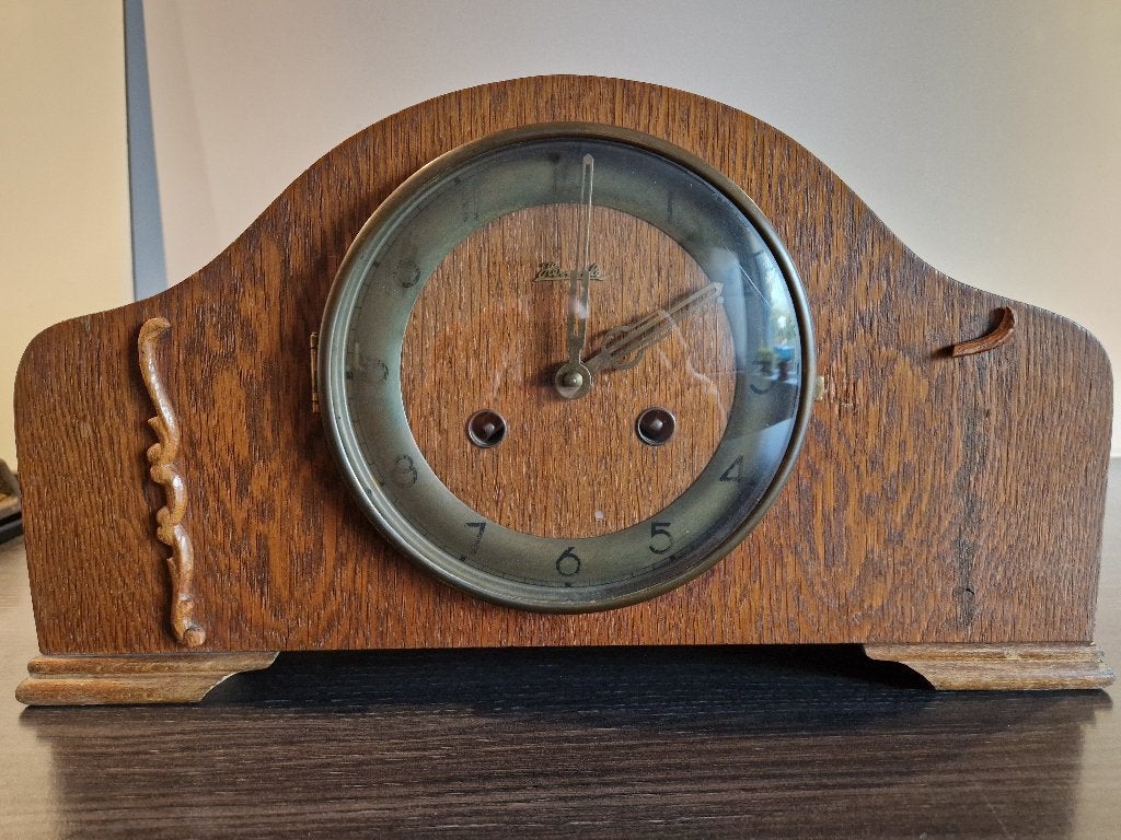 Tafelpendule Hermle, Ophalen