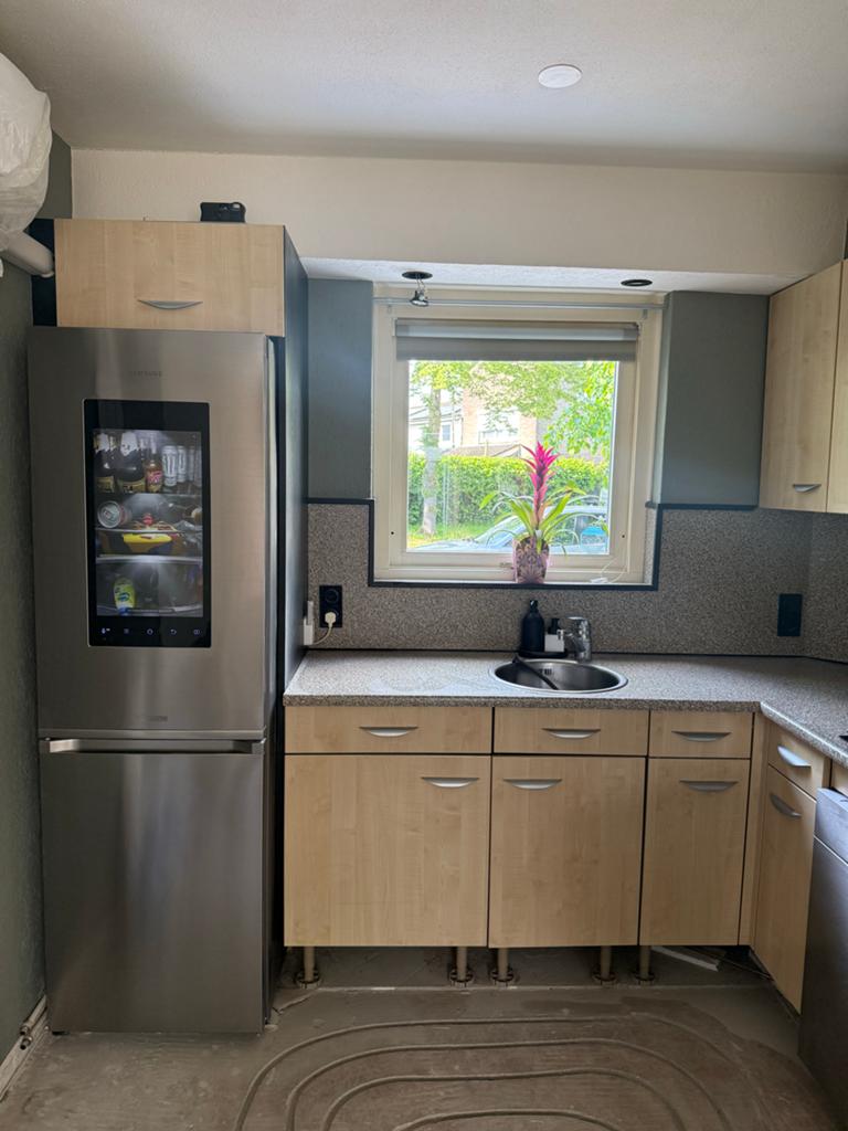 Complete Keuken met Samsung Koelkast, AEG Vaatwasser, Witgoed en Apparatuur, Koelkasten en IJskasten, Ophalen, Gebruikt, 200 liter of meer