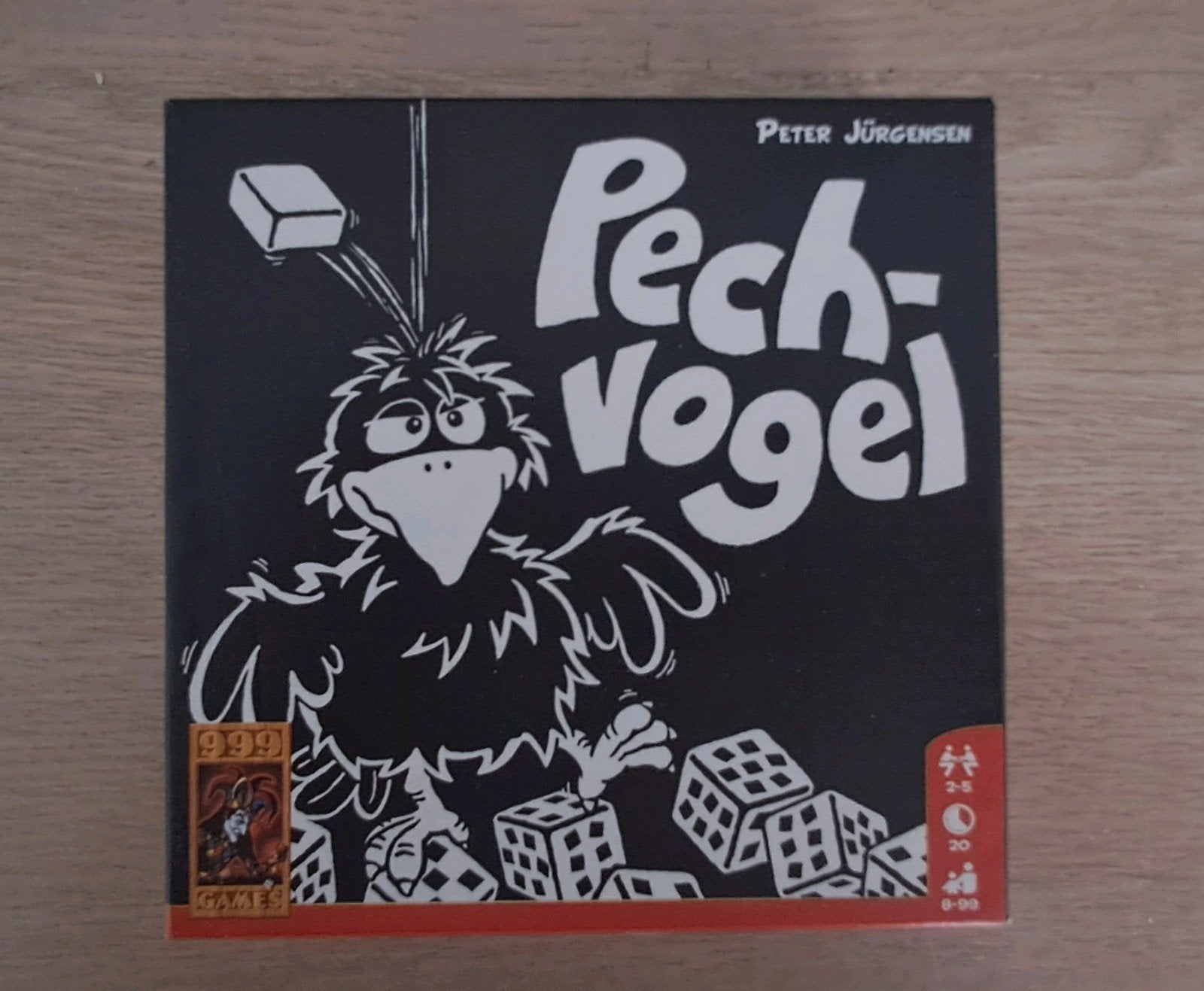 Pechvogel dobbelspel - Compact en leuk voor onderweg!, Ophalen of Verzenden, Zo goed als nieuw, Vijf spelers of meer, 999 Games