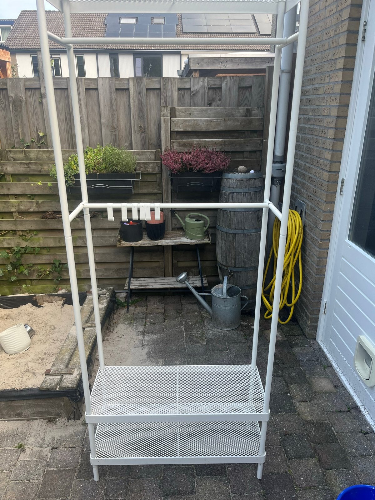 Wit metalen garderobe rek, Ophalen, Zo goed als nieuw