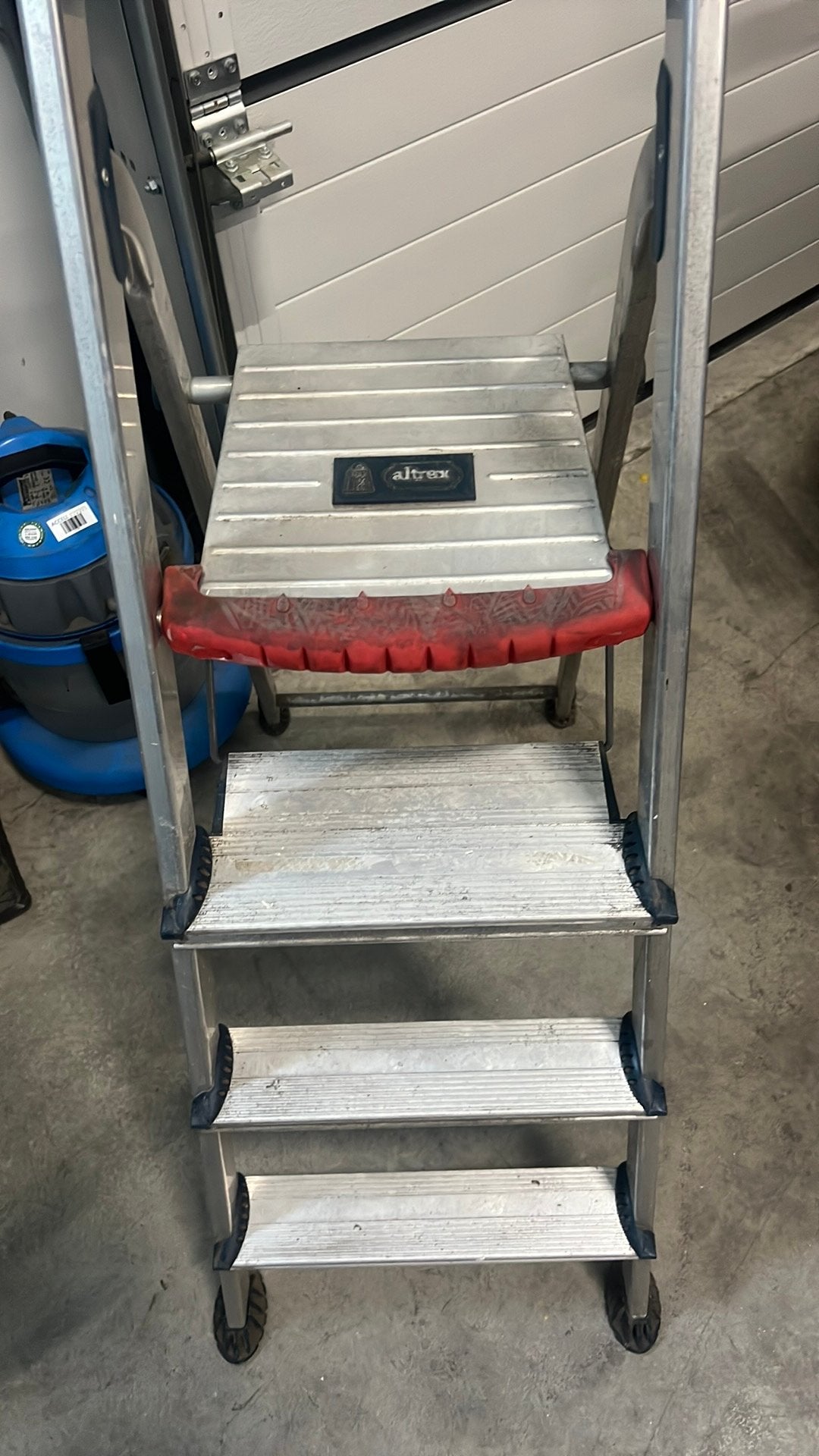Altrex d804, Ophalen of Verzenden, Zo goed als nieuw, Minder dan 2 meter