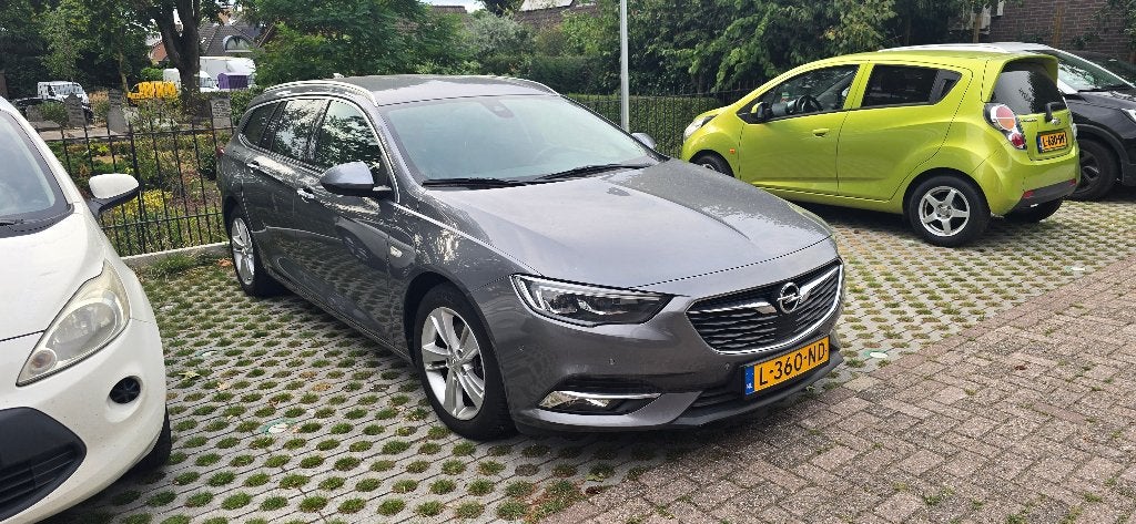 Opel Insignia 1.6 Cdti Ecotec 136pk Start/stop 2018 Grijs, 4 cilinders, Leder, Stationwagon, Particulier