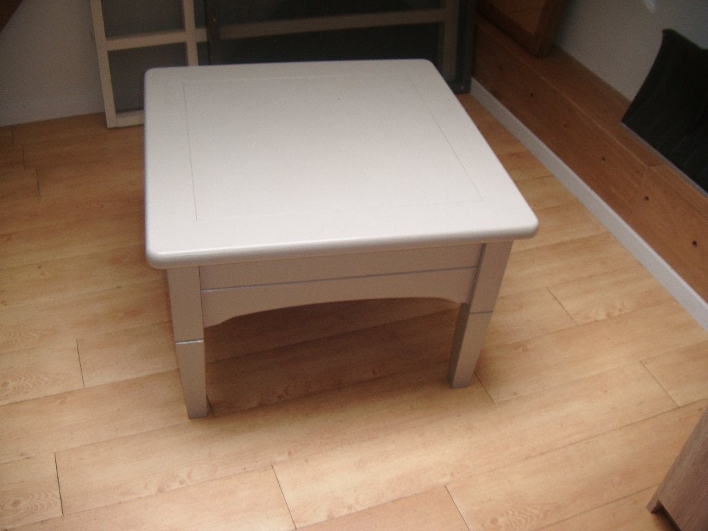 Tafel, Ophalen, 50 tot 100 cm, Zo goed als nieuw, Grenenhout